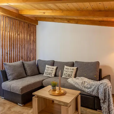 4 Bedroom Stunning In Skicini Holiday home *