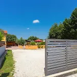 Lovely In Skicini With Wifi * Juršići